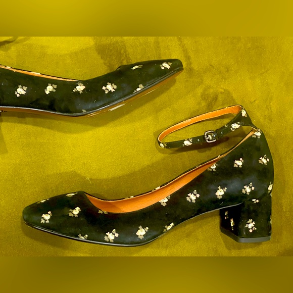 COACH suede floral Mary Jane shoes - Picture 1 of 15